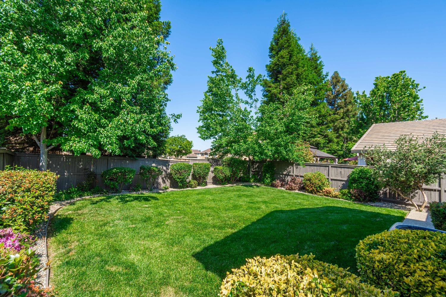 Detail Gallery Image 36 of 43 For 4624 Woodhawk Way, Antelope,  CA 95843 - 4 Beds | 3 Baths