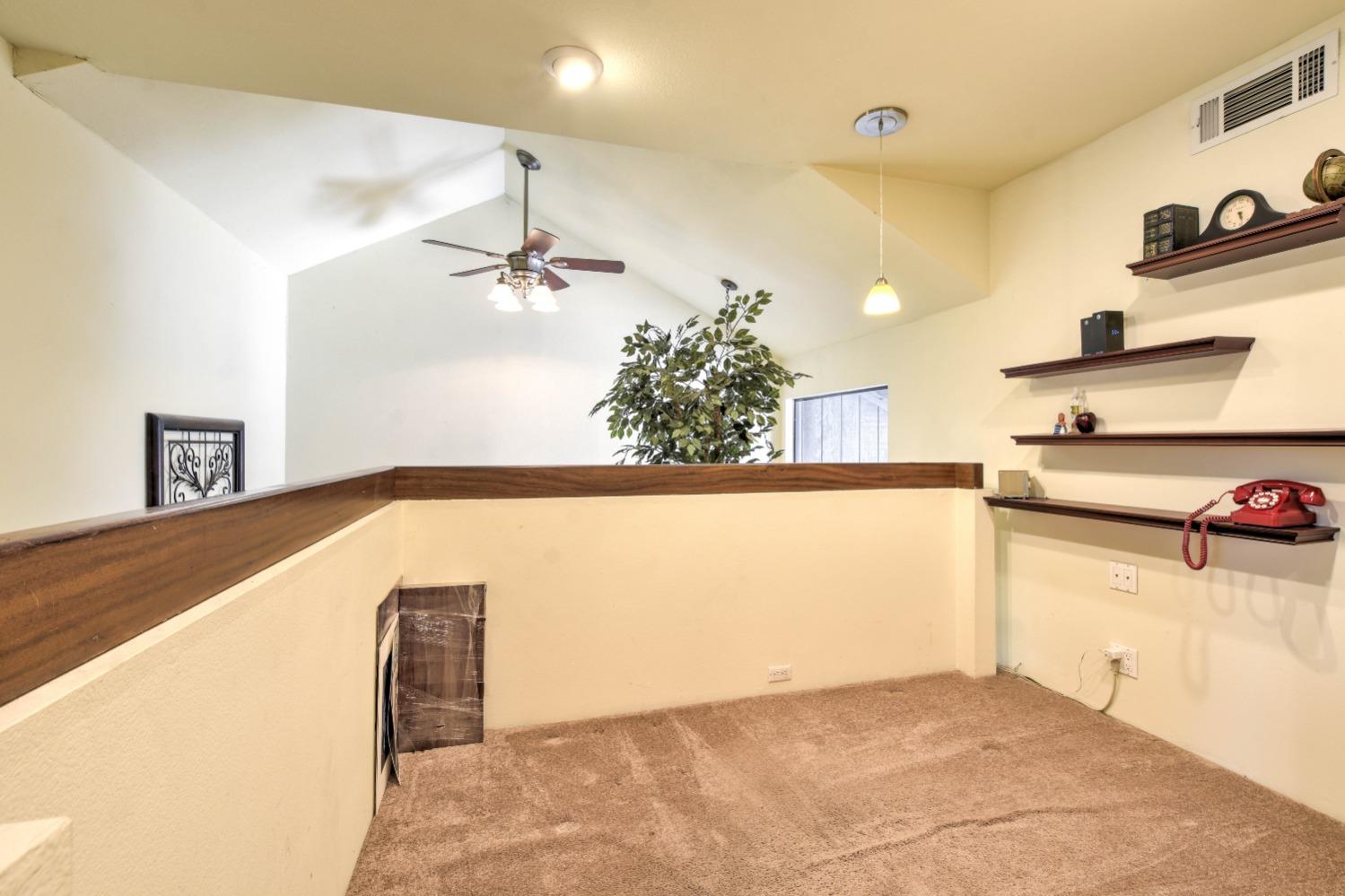 Detail Gallery Image 30 of 48 For 4904 Olive Oak Way, Carmichael,  CA 95608 - 4 Beds | 2 Baths