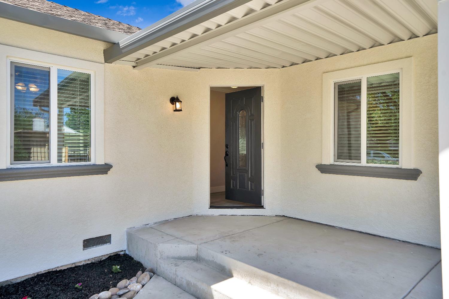 Lucerne Avenue, Stockton, California image 7