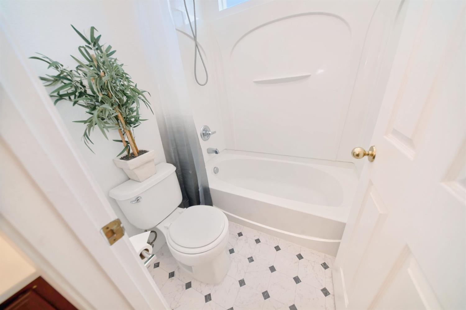 Detail Gallery Image 50 of 99 For 8061 Shay Circle Cir, Stockton,  CA 95212 - 4 Beds | 2/1 Baths