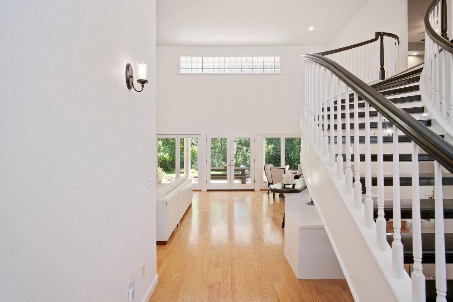 Detail Gallery Image 10 of 60 For 15612 Morrison Rd, Oakdale,  CA 95361 - 4 Beds | 3/2 Baths