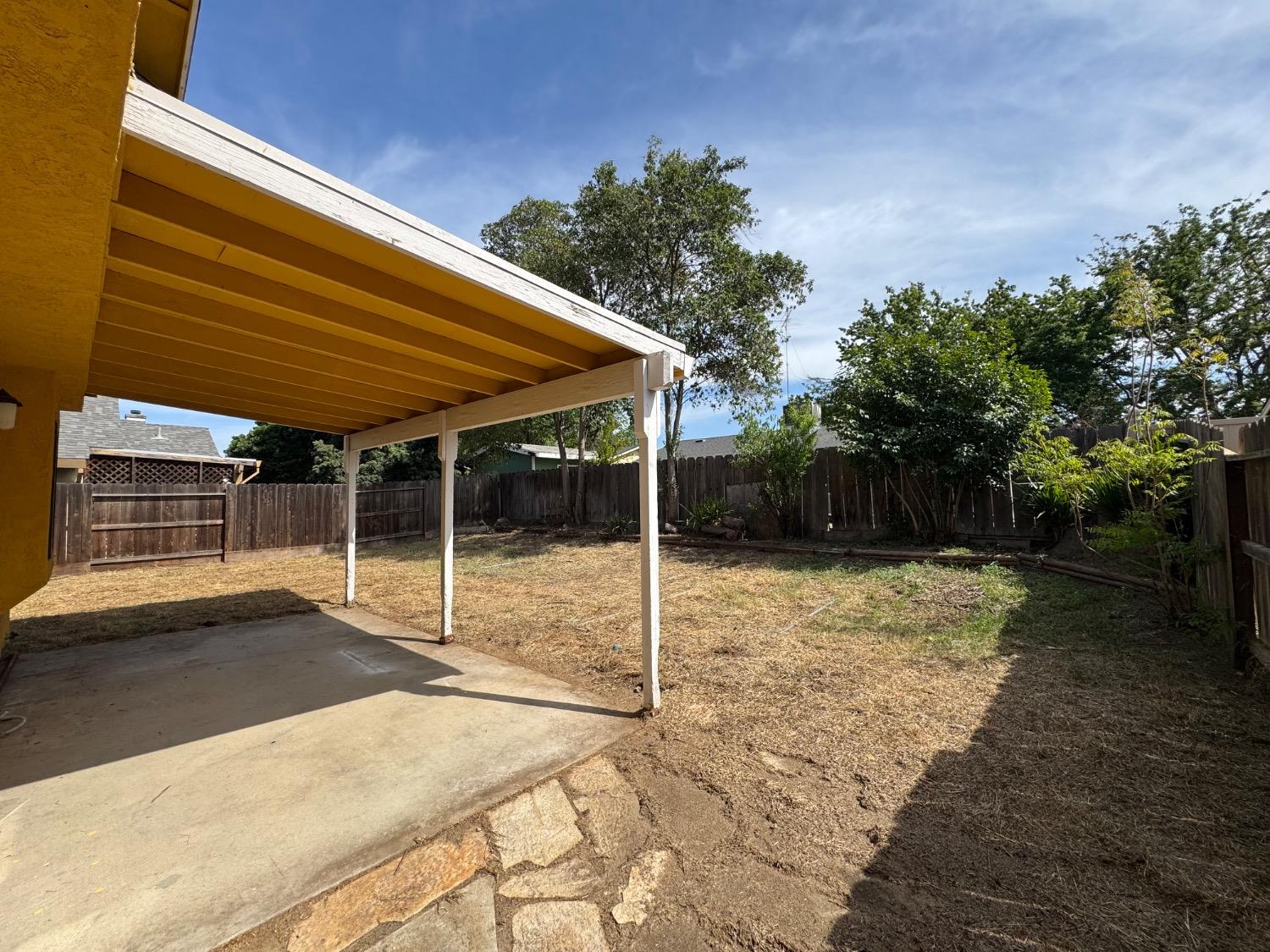 Detail Gallery Image 20 of 21 For 2036 Sheldon Dr, Modesto,  CA 95350 - 4 Beds | 2/1 Baths