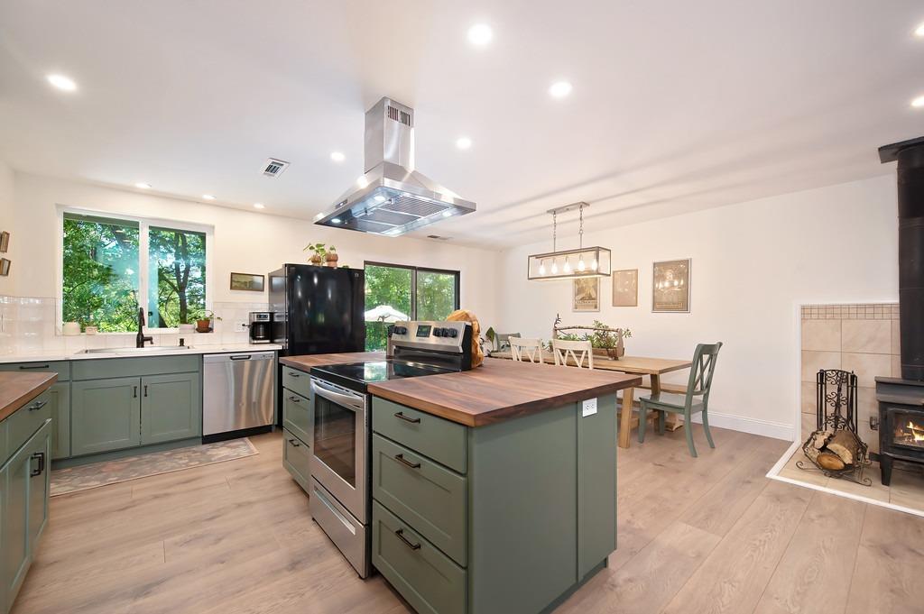Detail Gallery Image 17 of 54 For 21855 Digger Pine Ln, Colfax,  CA 95713 - 3 Beds | 2 Baths