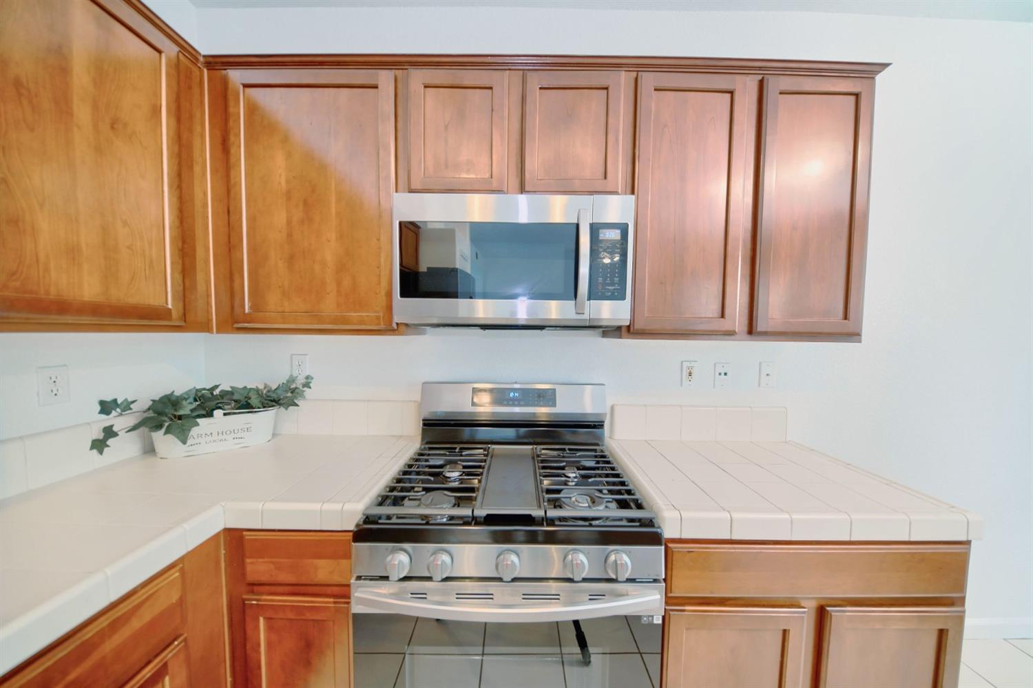 Detail Gallery Image 31 of 99 For 8061 Shay Circle Cir, Stockton,  CA 95212 - 4 Beds | 2/1 Baths