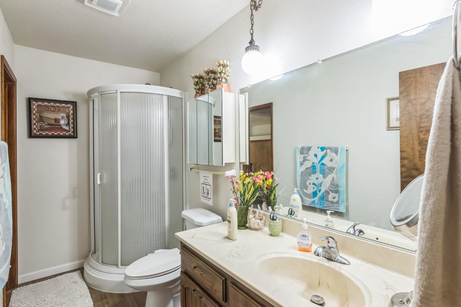 Detail Gallery Image 30 of 52 For 5416 Royal Oaks Dr, Oroville,  CA 95966 - 3 Beds | 2/1 Baths