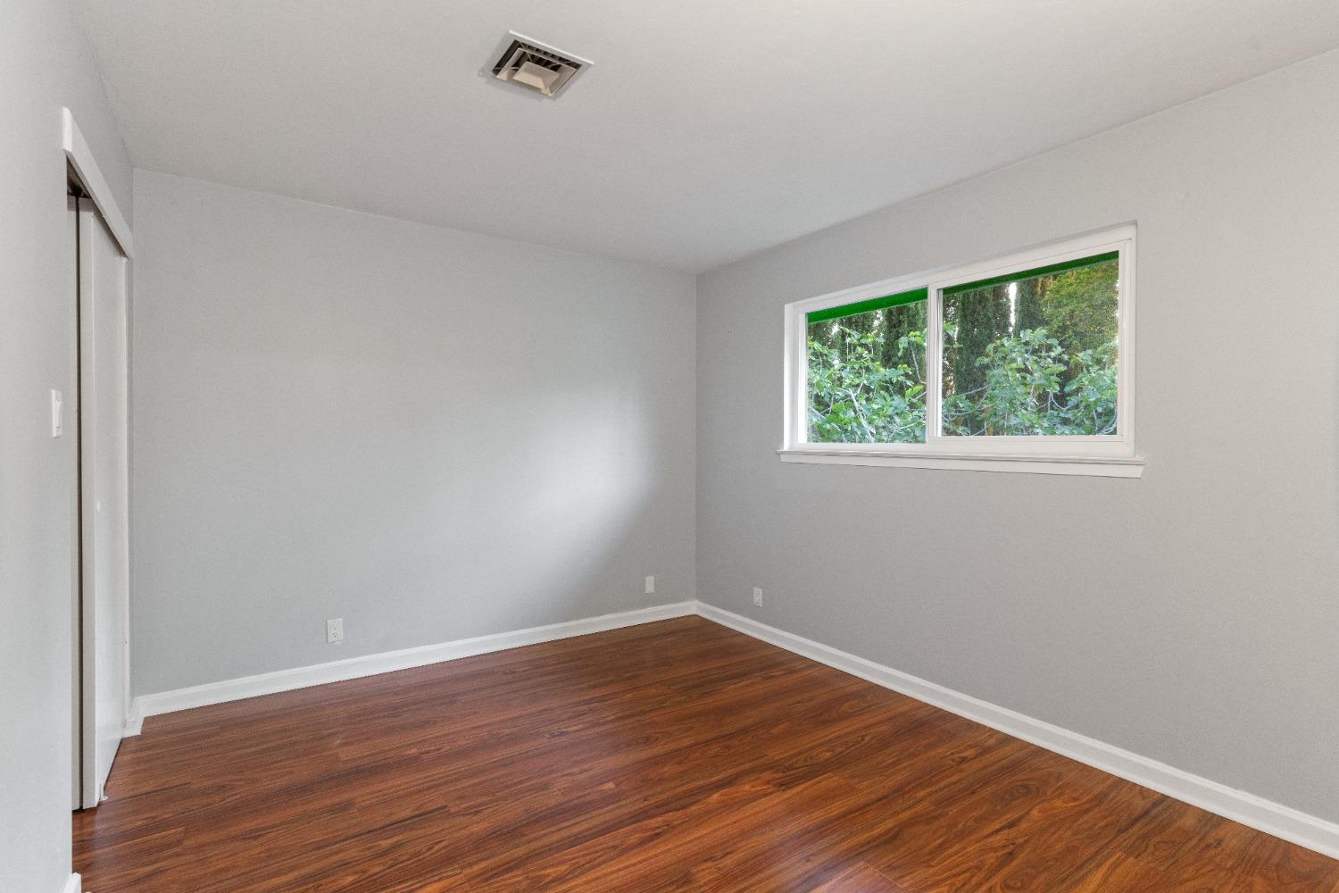 Detail Gallery Image 30 of 39 For 7477 21st St, Sacramento,  CA 95822 - 3 Beds | 2 Baths