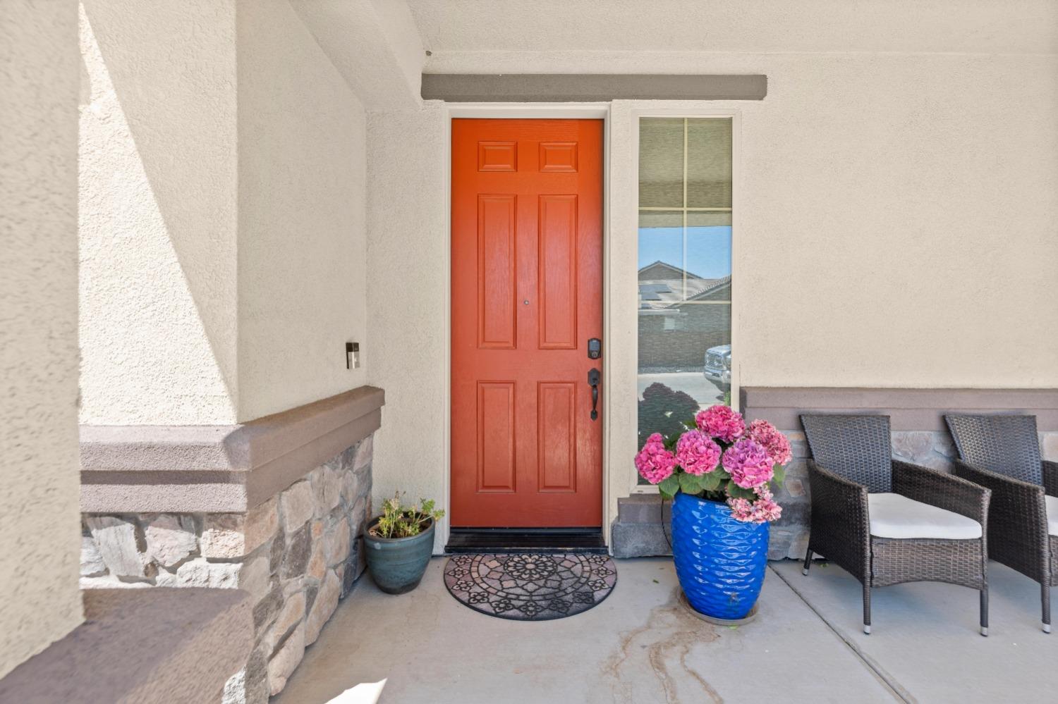 Detail Gallery Image 8 of 71 For 3706 Rockdale Dr, Rancho Cordova,  CA 95742 - 4 Beds | 3 Baths