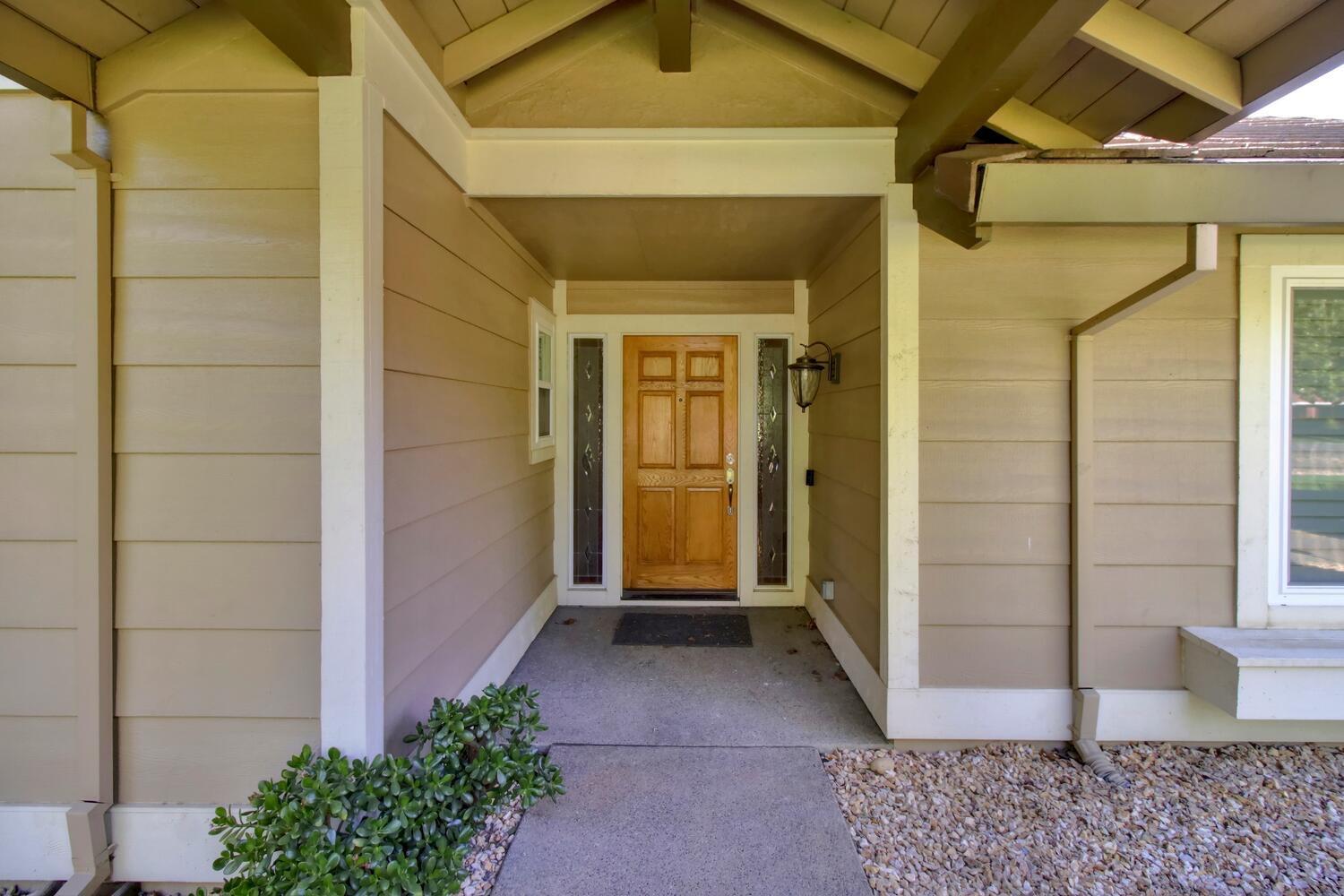 Detail Gallery Image 5 of 76 For 8348 Polo Crosse Ave, Sacramento,  CA 95829 - 5 Beds | 4 Baths