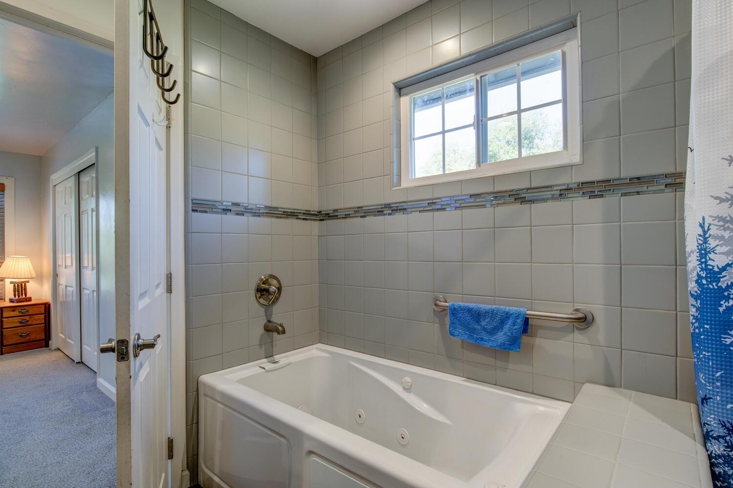 Detail Gallery Image 38 of 72 For 555 Arlette Ln, Diamond Springs,  CA 95619 - 8 Beds | 3 Baths