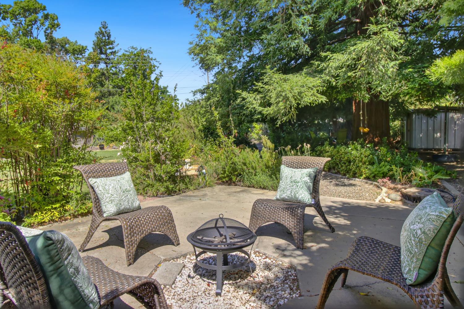 Detail Gallery Image 46 of 73 For 1837 Drew Ct, Carmichael,  CA 95608 - 4 Beds | 2 Baths
