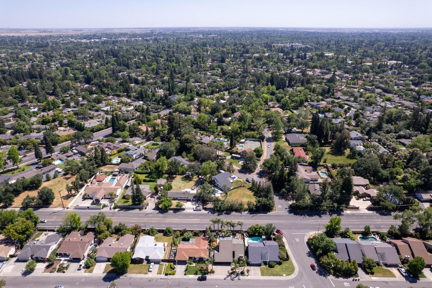 Detail Gallery Image 45 of 48 For 4904 Olive Oak Way, Carmichael,  CA 95608 - 4 Beds | 2 Baths