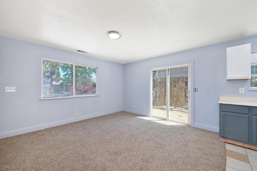 Detail Gallery Image 13 of 36 For 226 Nimitz St, Sacramento,  CA 95838 - – Beds | – Baths