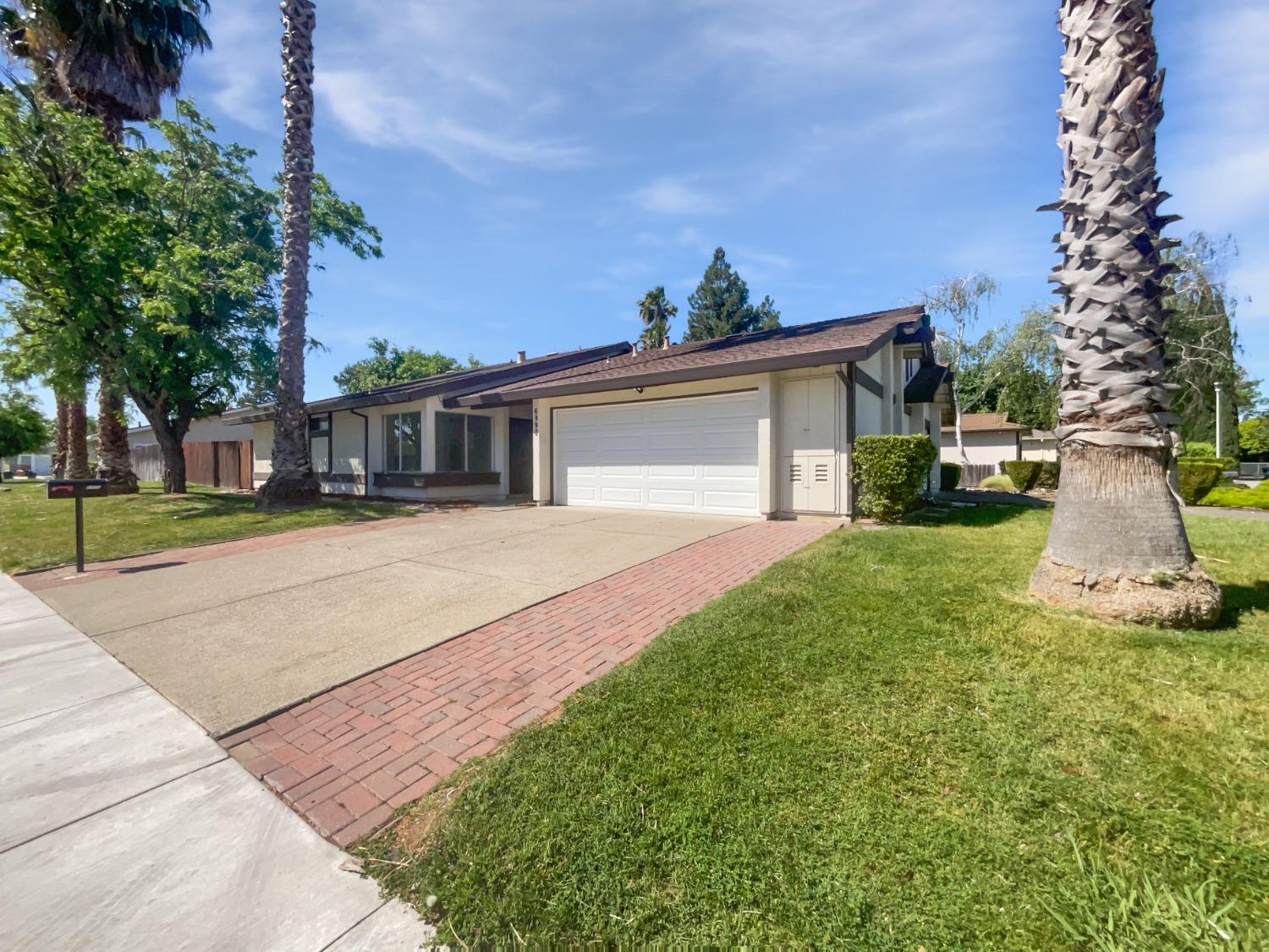 Detail Gallery Image 18 of 25 For 6990 Riverboat Way, Sacramento,  CA 95831 - 2 Beds | 2 Baths