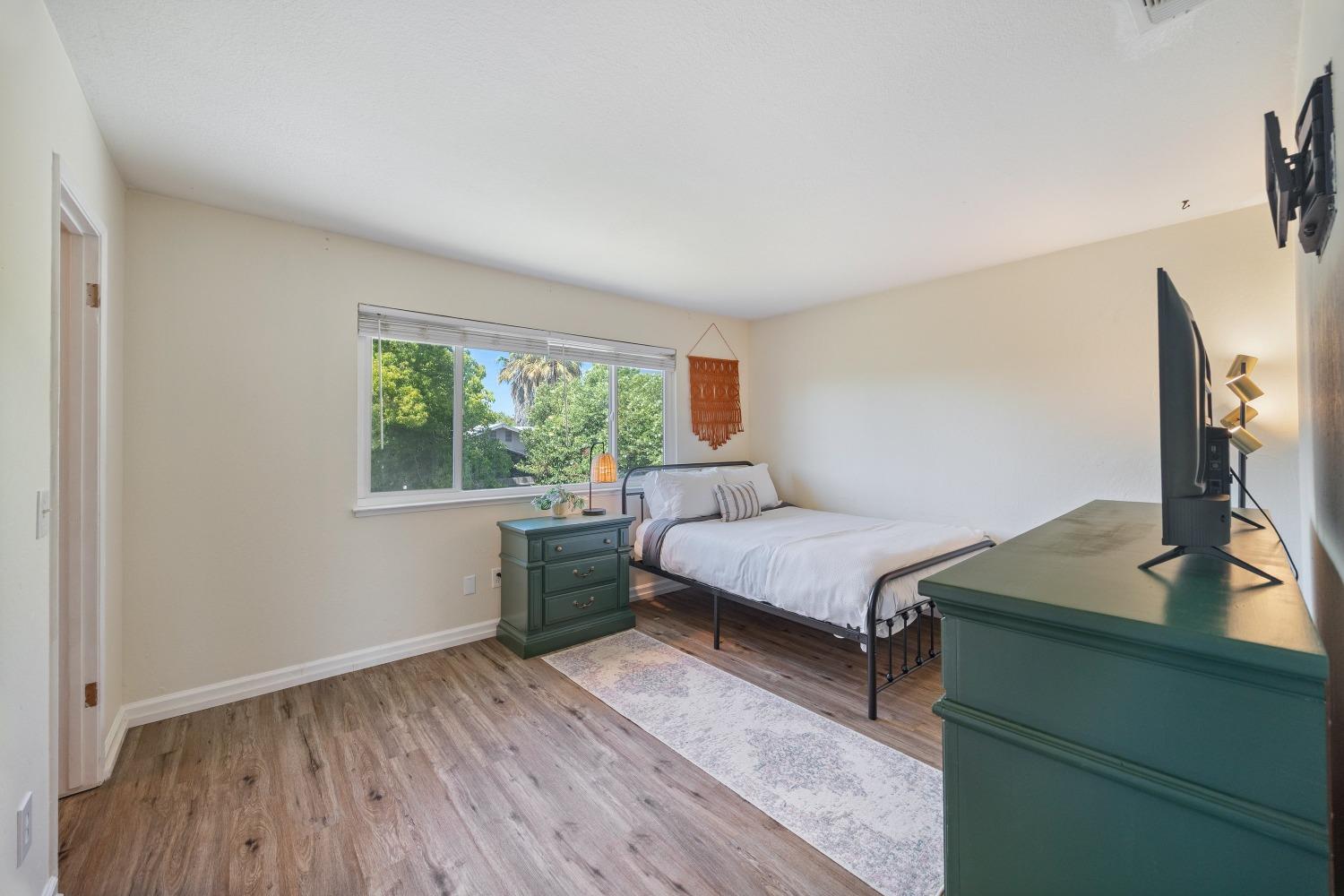 Detail Gallery Image 15 of 33 For 7055 Woodrick Way, Sacramento,  CA 95842 - 4 Beds | 2/1 Baths