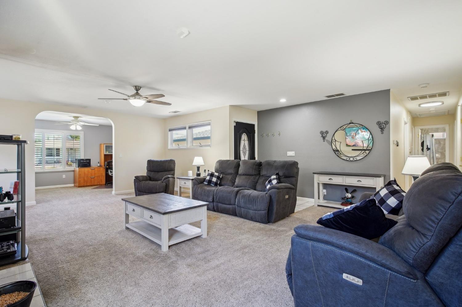 Detail Gallery Image 4 of 29 For 3965 Purdue Way, Livermore,  CA 94550 - 3 Beds | 2 Baths