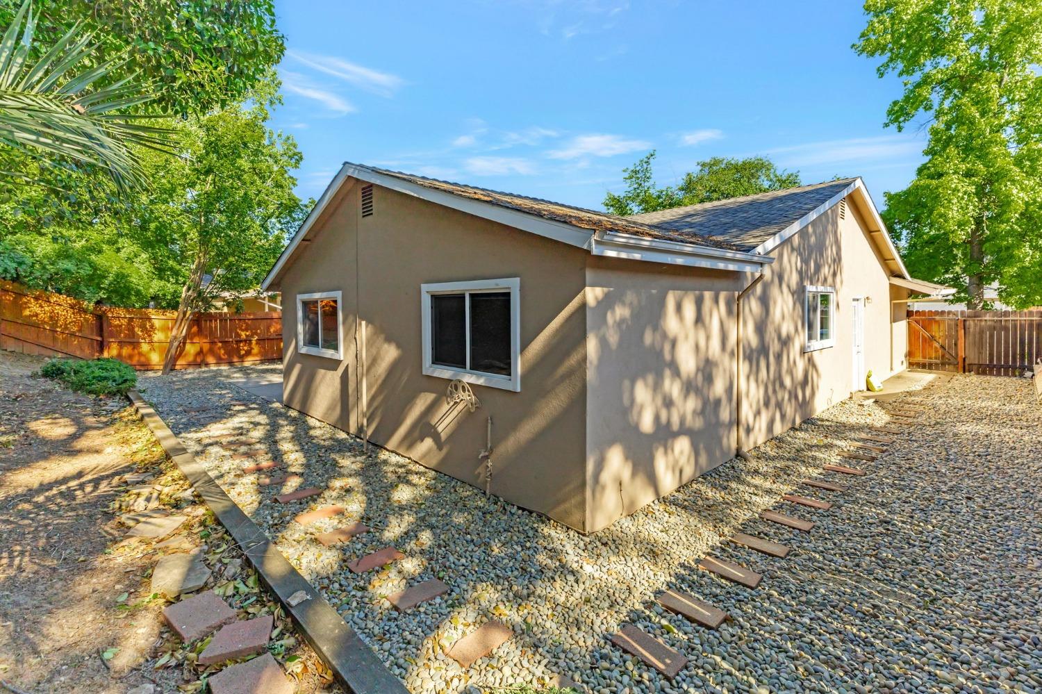 Detail Gallery Image 35 of 36 For 6522 Woodpark Way, Citrus Heights,  CA 95621 - 3 Beds | 2 Baths