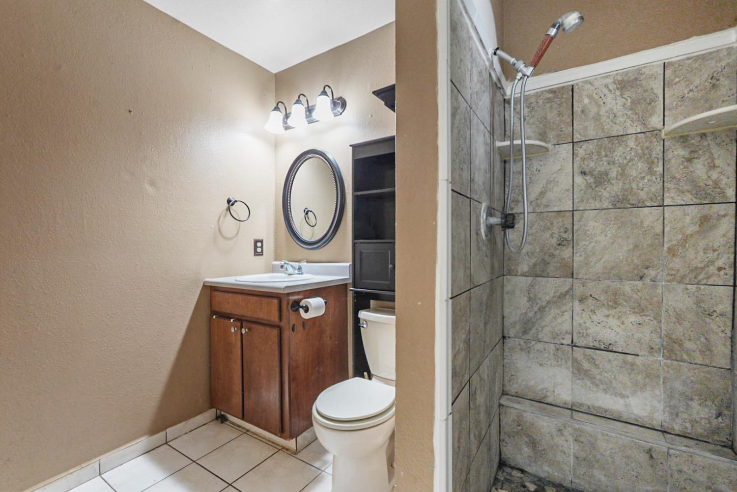 Detail Gallery Image 26 of 34 For 2349 Pinedale Ave, Merced,  CA 95348 - 3 Beds | 2 Baths
