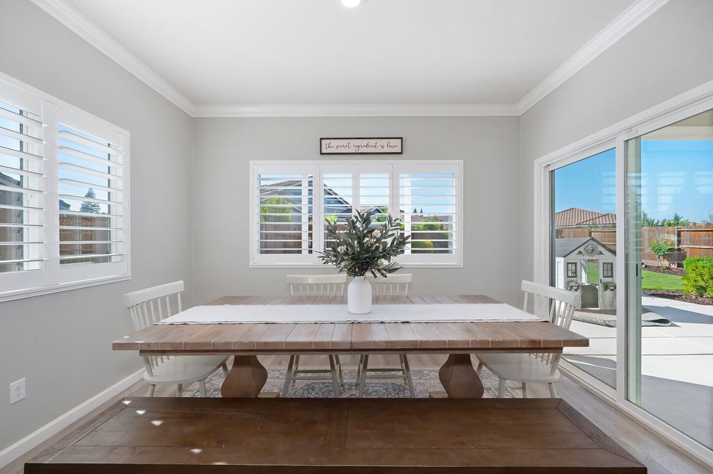 Detail Gallery Image 20 of 61 For 7517 Sobon Ln, Rancho Murieta,  CA 95683 - 4 Beds | 2/1 Baths