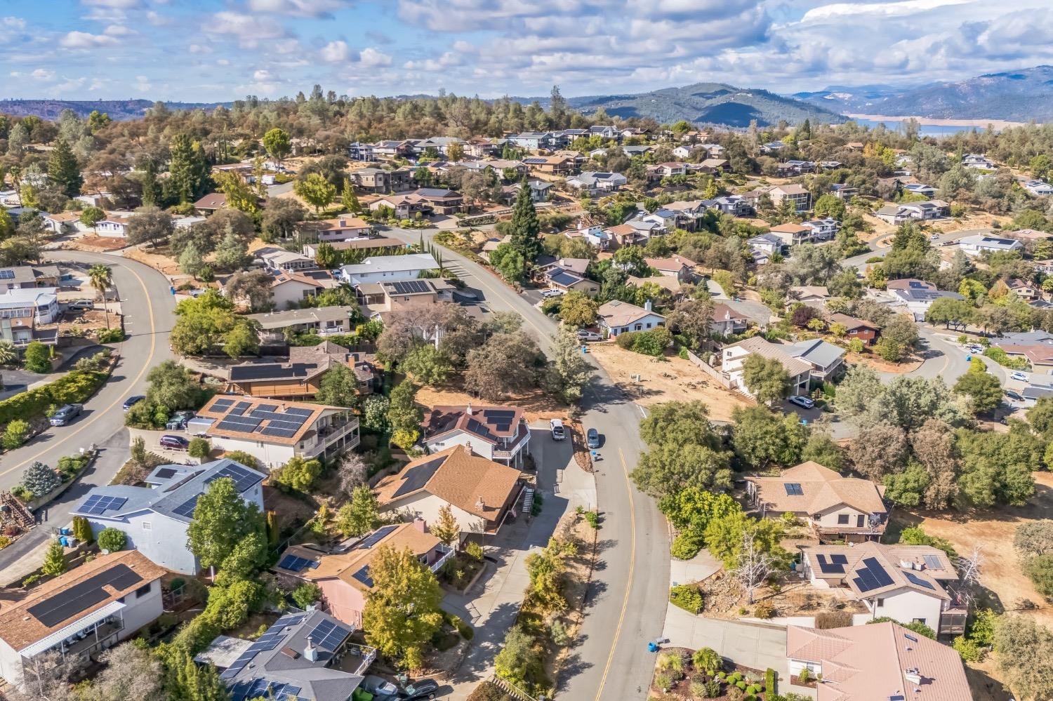 Detail Gallery Image 41 of 52 For 5416 Royal Oaks Dr, Oroville,  CA 95966 - 3 Beds | 2/1 Baths