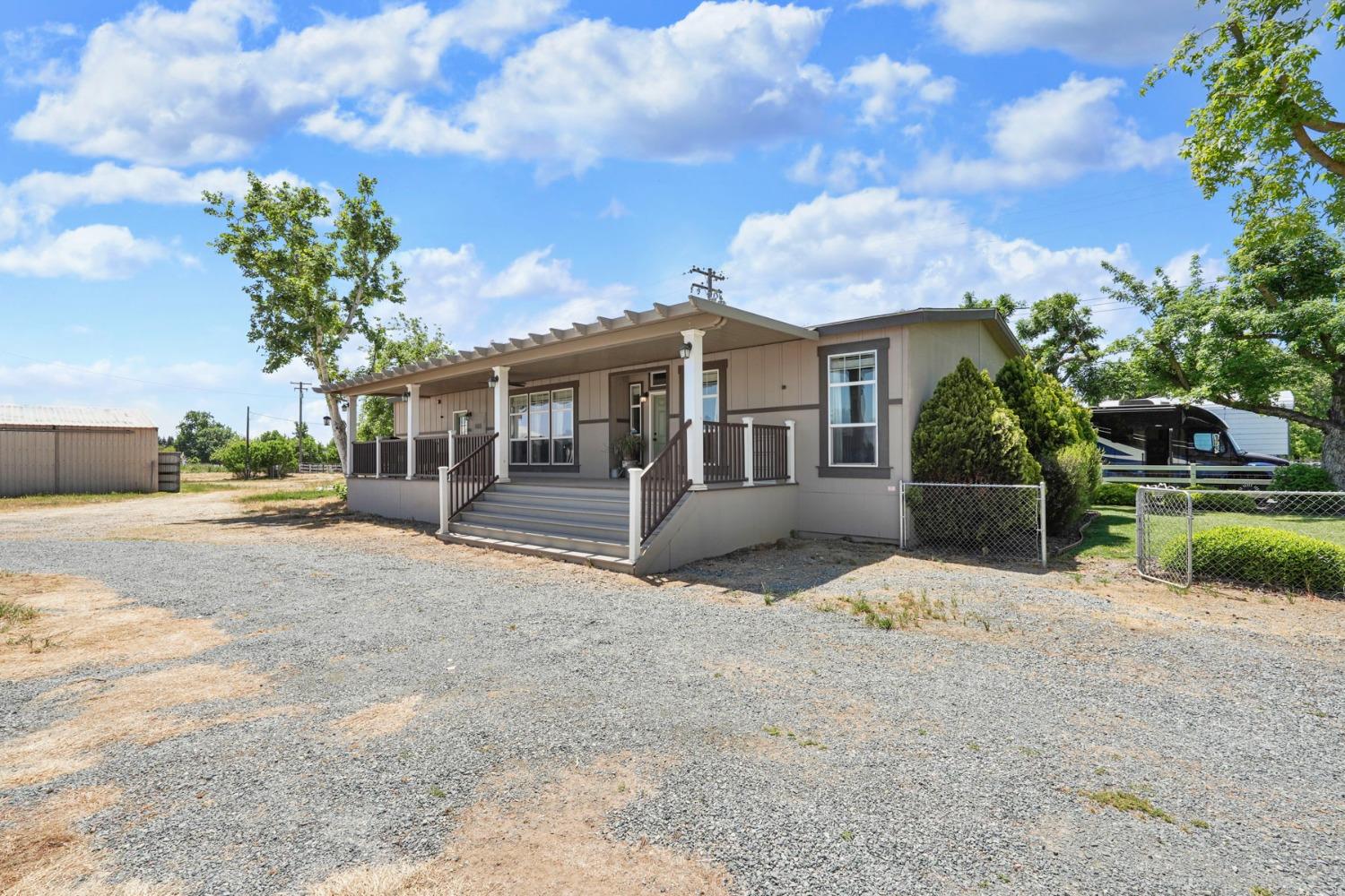 Detail Gallery Image 19 of 79 For 9854 New Hope Rd, Galt,  CA 95632 - 4 Beds | 2 Baths