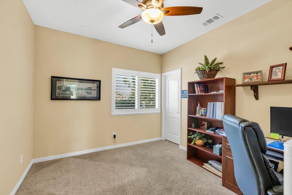Detail Gallery Image 30 of 56 For 745 Parkridge Dr, Galt,  CA 95632 - 3 Beds | 2/1 Baths