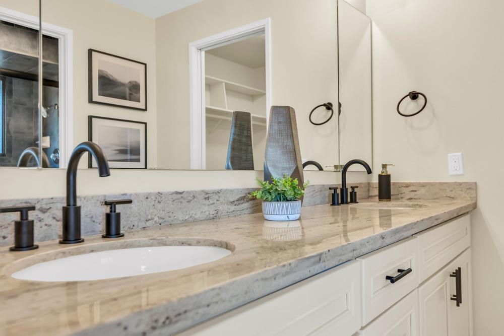Photo #55: 225058608 Listing: Photo #55