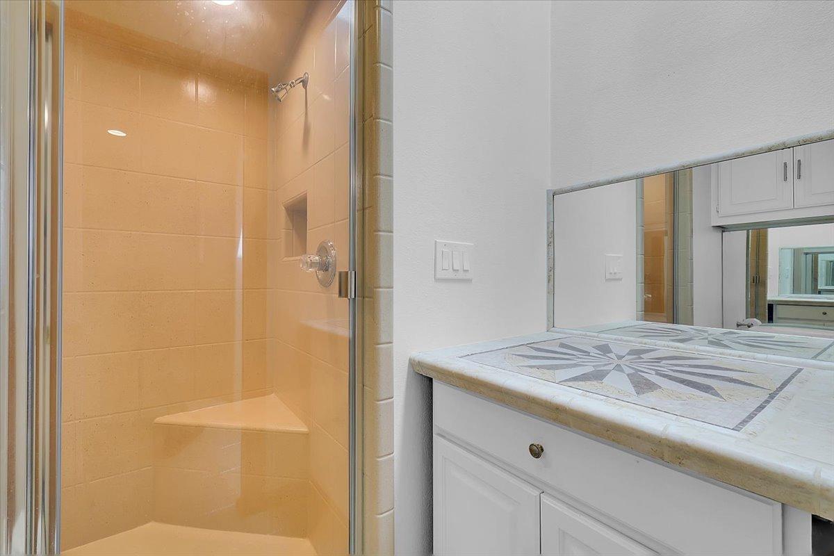 Detail Gallery Image 51 of 99 For 1721 Starr St, Yuba City,  CA 95993 - 5 Beds | 3 Baths