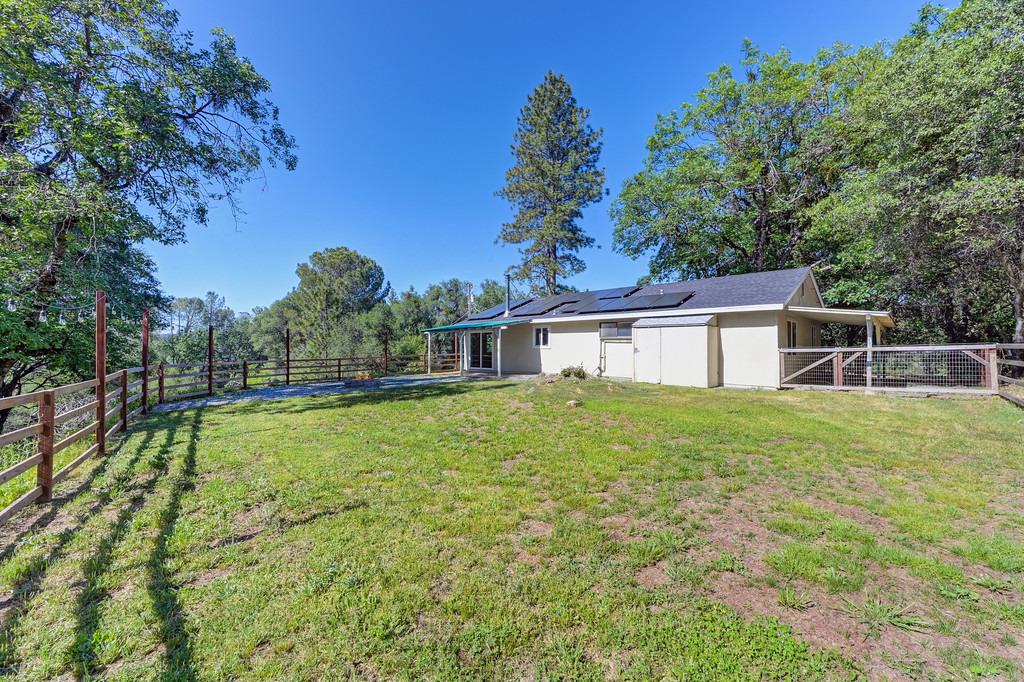 Detail Gallery Image 45 of 70 For 4292 Canyon Valley Rd, Diamond Springs,  CA 95619 - 3 Beds | 1 Baths