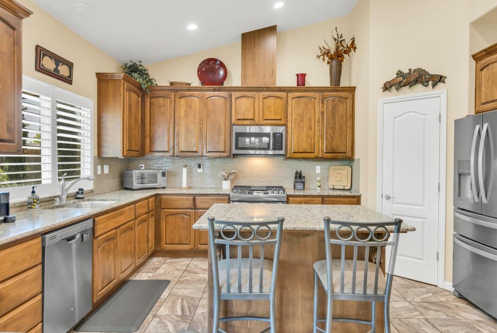 Detail Gallery Image 23 of 56 For 745 Parkridge Dr, Galt,  CA 95632 - 3 Beds | 2/1 Baths