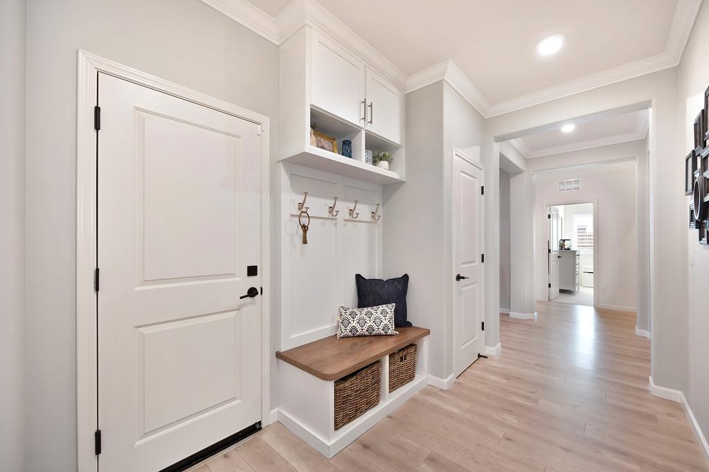 Detail Gallery Image 40 of 61 For 7517 Sobon Ln, Rancho Murieta,  CA 95683 - 4 Beds | 2/1 Baths