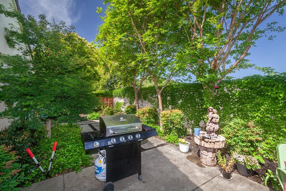 Detail Gallery Image 38 of 44 For 3070 Carousel Cir, Stockton,  CA 95219 - 3 Beds | 2 Baths