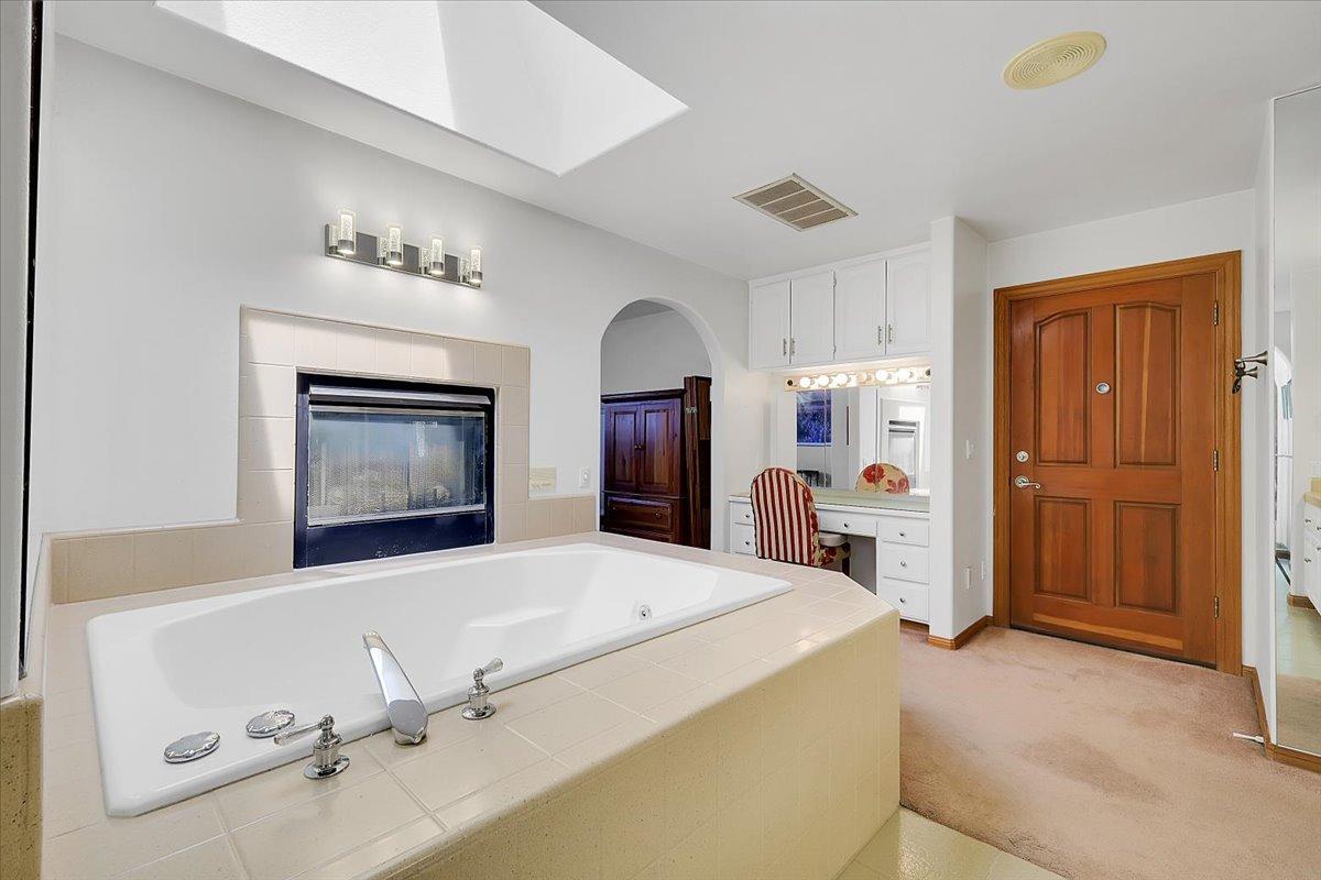 Detail Gallery Image 50 of 99 For 1721 Starr St, Yuba City,  CA 95993 - 5 Beds | 3 Baths