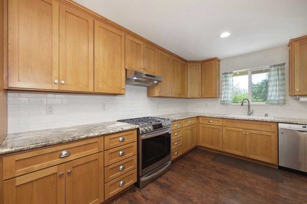 Detail Gallery Image 36 of 74 For 5400 Genney Ln, El Dorado,  CA 95623 - 3 Beds | 2 Baths