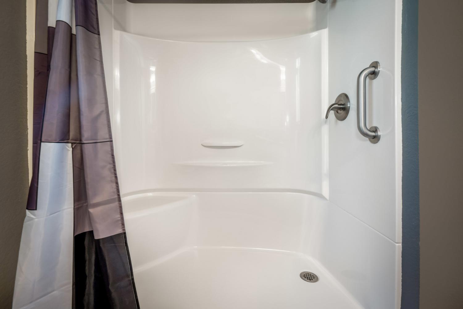 Detail Gallery Image 24 of 54 For 20029 Echo Blue Dr, Penn Valley,  CA 95946 - 3 Beds | 2 Baths