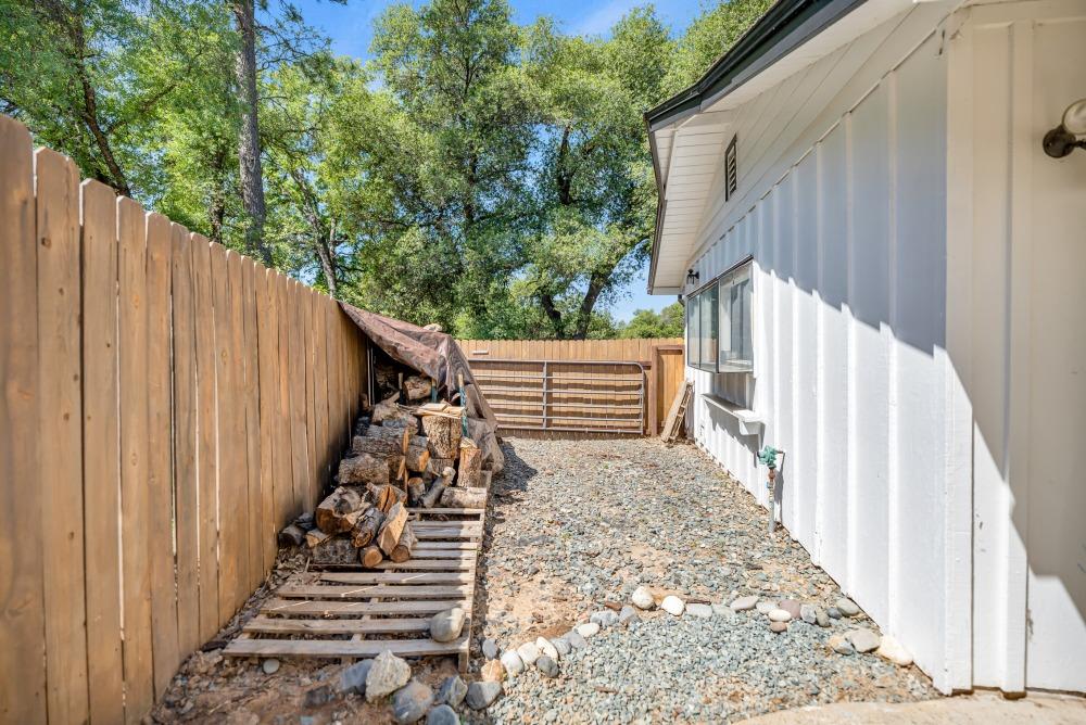 Bridgeview Drive, Placerville, California image 31