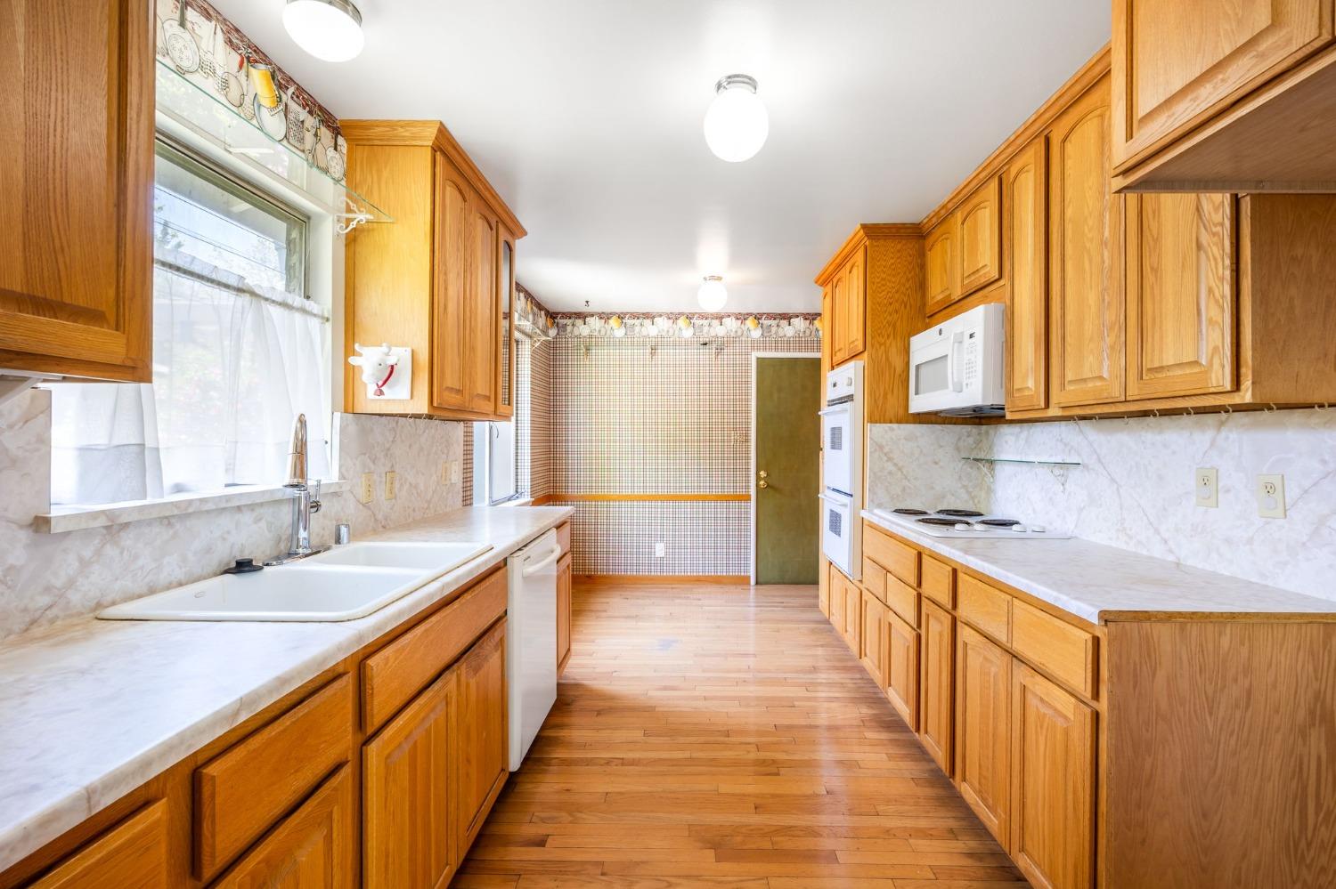 Detail Gallery Image 18 of 40 For 1311 Harley Dr, Woodland,  CA 95695 - 3 Beds | 2 Baths