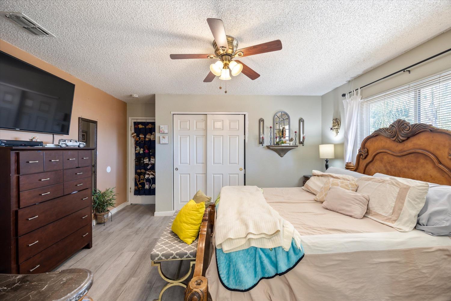 Detail Gallery Image 19 of 32 For 7637 Maralee Way, Sacramento,  CA 95824 - 4 Beds | 2 Baths