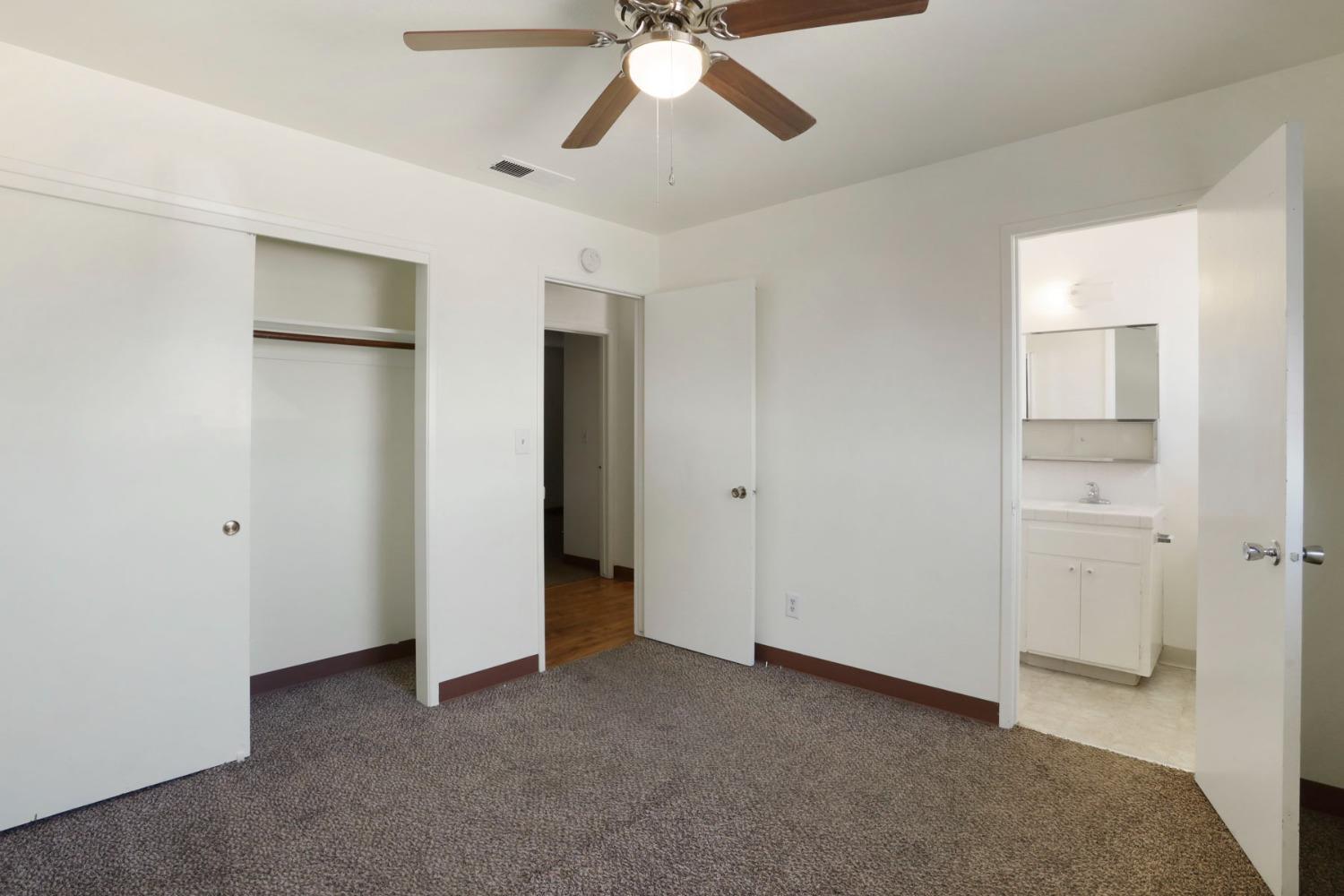 Detail Gallery Image 25 of 33 For 1806 Larkspur Ln, Ceres,  CA 95307 - 3 Beds | 2 Baths