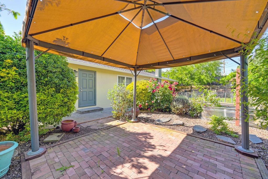 Detail Gallery Image 30 of 31 For 5349 Mcmillan Dr, Fair Oaks,  CA 95628 - 3 Beds | 2 Baths