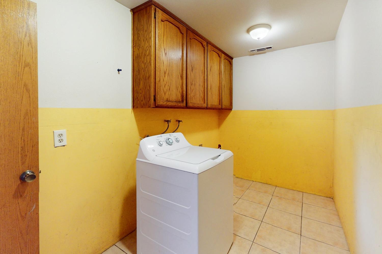 Detail Gallery Image 30 of 37 For 338 Rose Ln, Yuba City,  CA 95993 - 3 Beds | 2 Baths