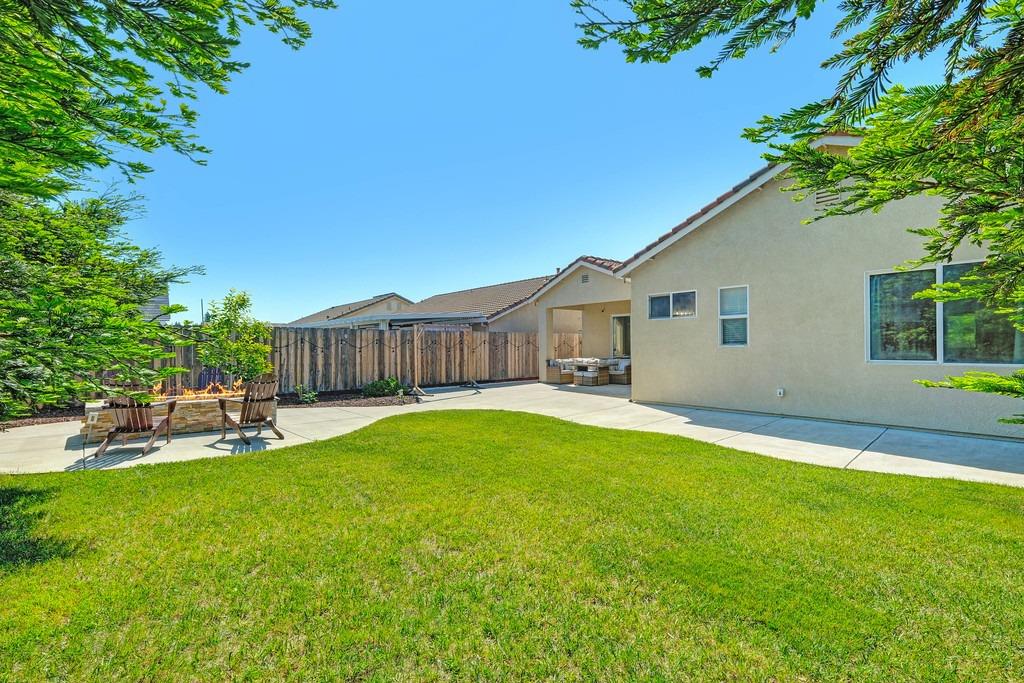 Detail Gallery Image 31 of 32 For 1129 Twinberry St, Plumas Lake,  CA 95961 - 3 Beds | 2 Baths