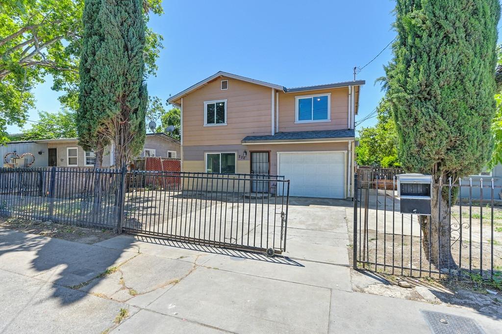 Detail Gallery Image 3 of 36 For 226 Nimitz St, Sacramento,  CA 95838 - – Beds | – Baths