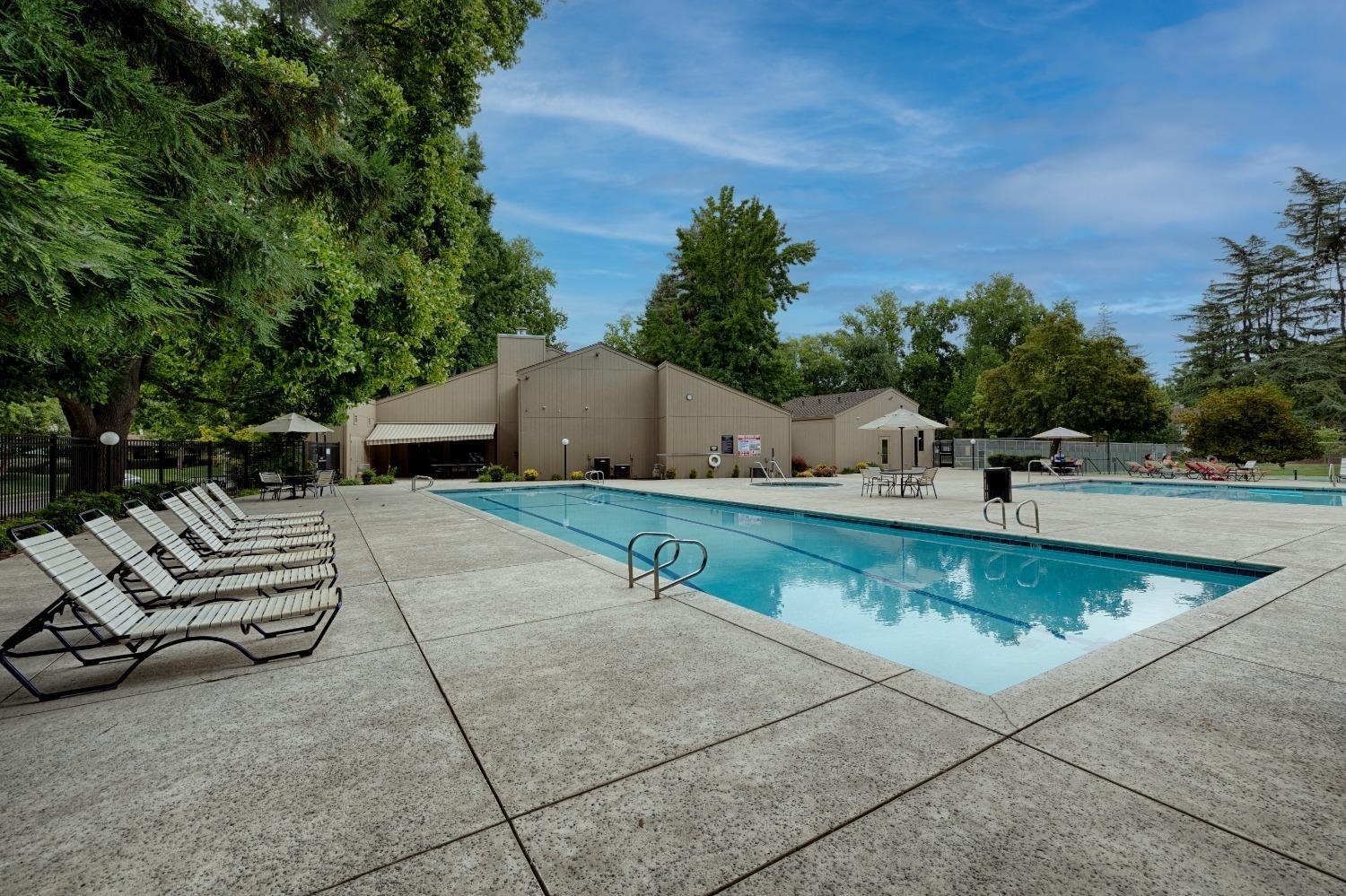 Detail Gallery Image 51 of 57 For 314 Elmhurst Cir, Sacramento,  CA 95825 - 2 Beds | 2/1 Baths