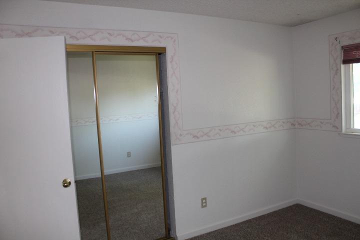 Detail Gallery Image 12 of 38 For 7208 Parkvale Way, Citrus Heights,  CA 95621 - 4 Beds | 2 Baths