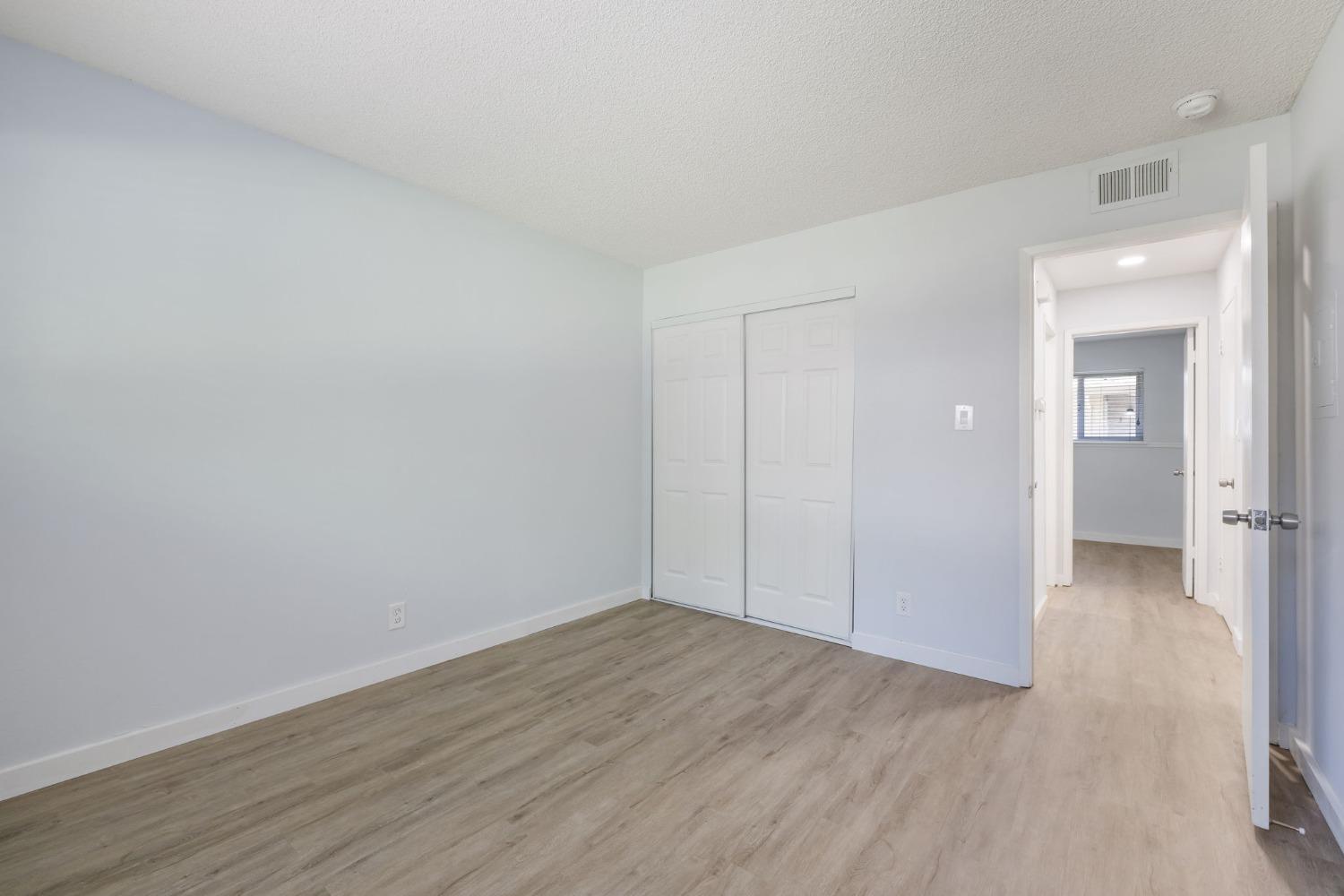 Photo #13: 225058740 Listing: Photo #13