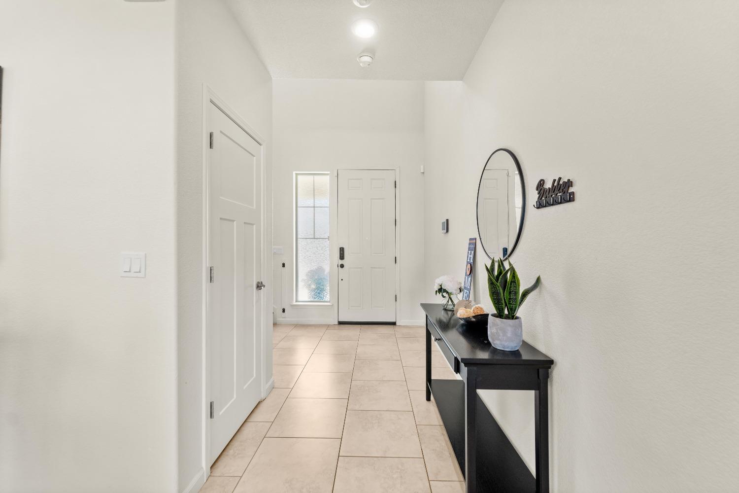 Detail Gallery Image 12 of 71 For 3706 Rockdale Dr, Rancho Cordova,  CA 95742 - 4 Beds | 3 Baths