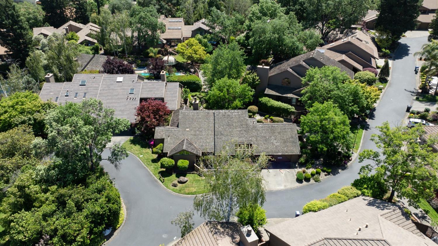 Detail Gallery Image 67 of 68 For 7634 Pineridge Ln, Fair Oaks,  CA 95628 - 3 Beds | 2 Baths
