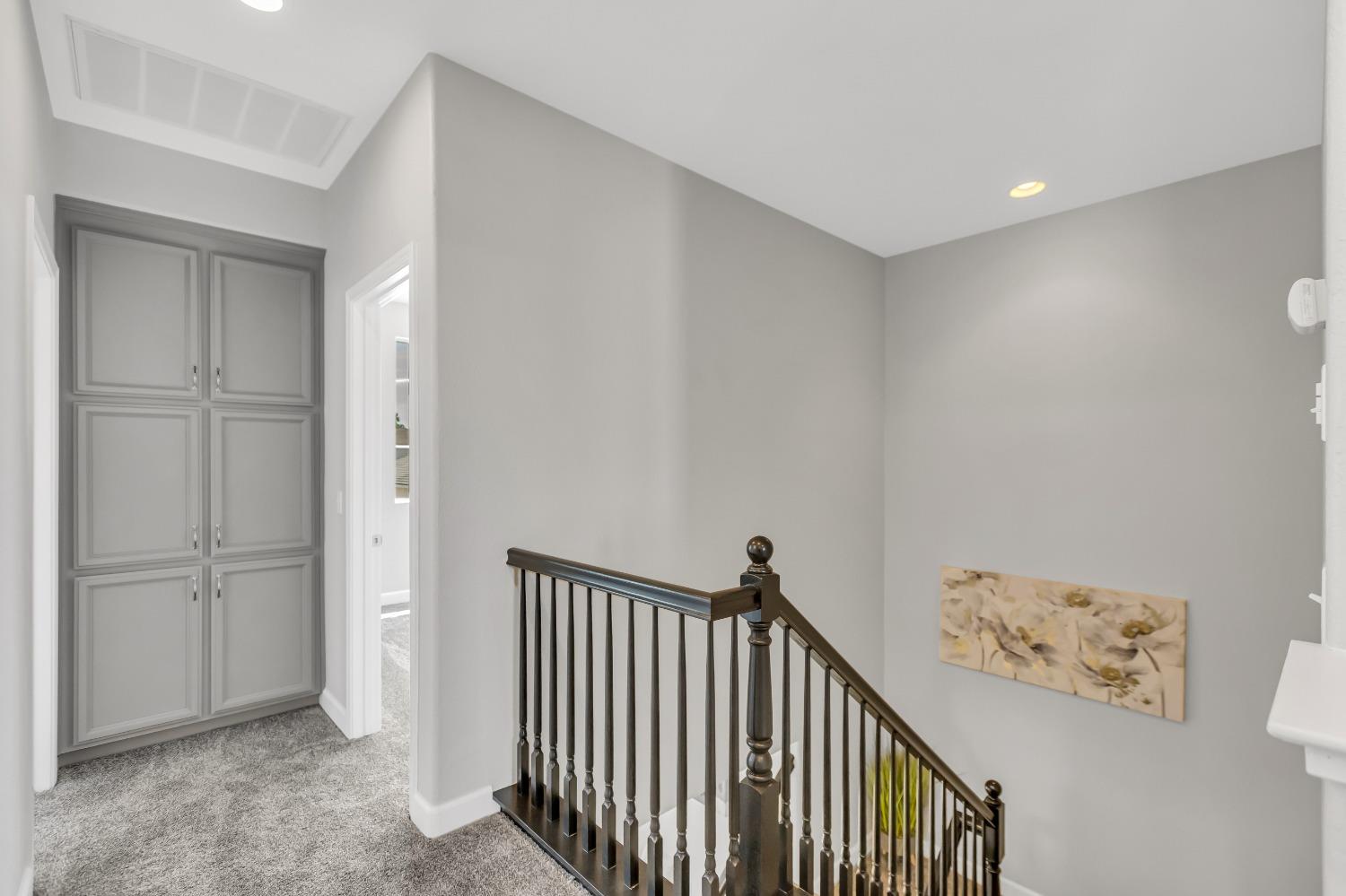 Detail Gallery Image 32 of 68 For 5409 Friesian Way, Elk Grove,  CA 95757 - 4 Beds | 2/1 Baths