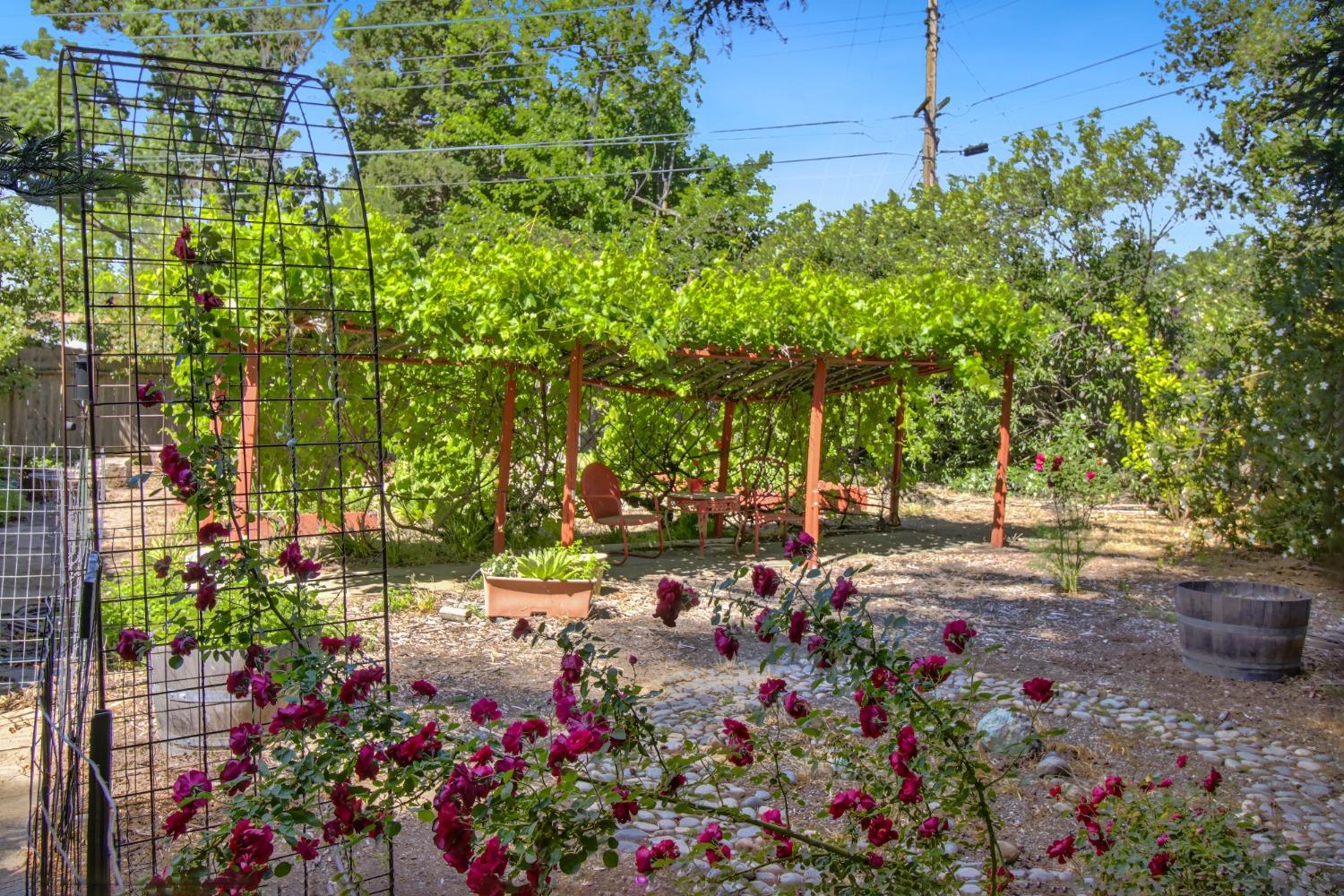 Detail Gallery Image 56 of 73 For 1837 Drew Ct, Carmichael,  CA 95608 - 4 Beds | 2 Baths
