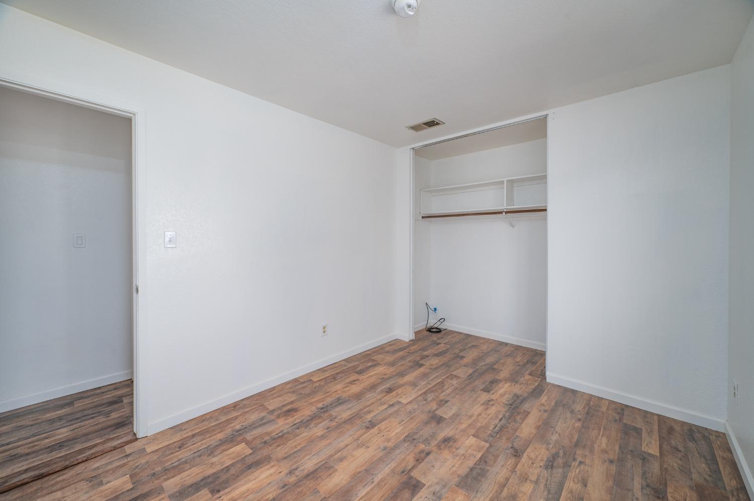 Detail Gallery Image 40 of 50 For 2104 Golden Leaf Ct, Modesto,  CA 95355 - 4 Beds | 2/1 Baths